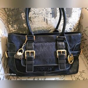 Michael Kors Brookville canvas/Leather trim Satchel EUC w/ Bag Charm